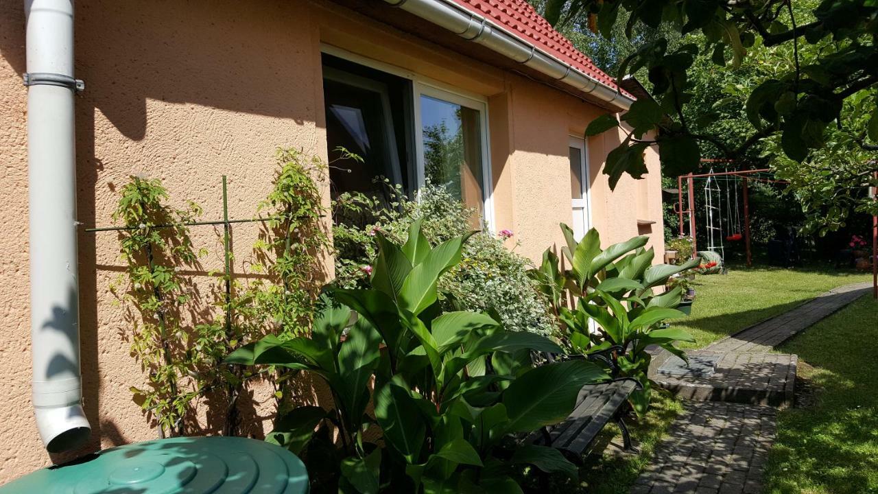 Uns lütt Hus Villa Krakow am See Exteriör bild